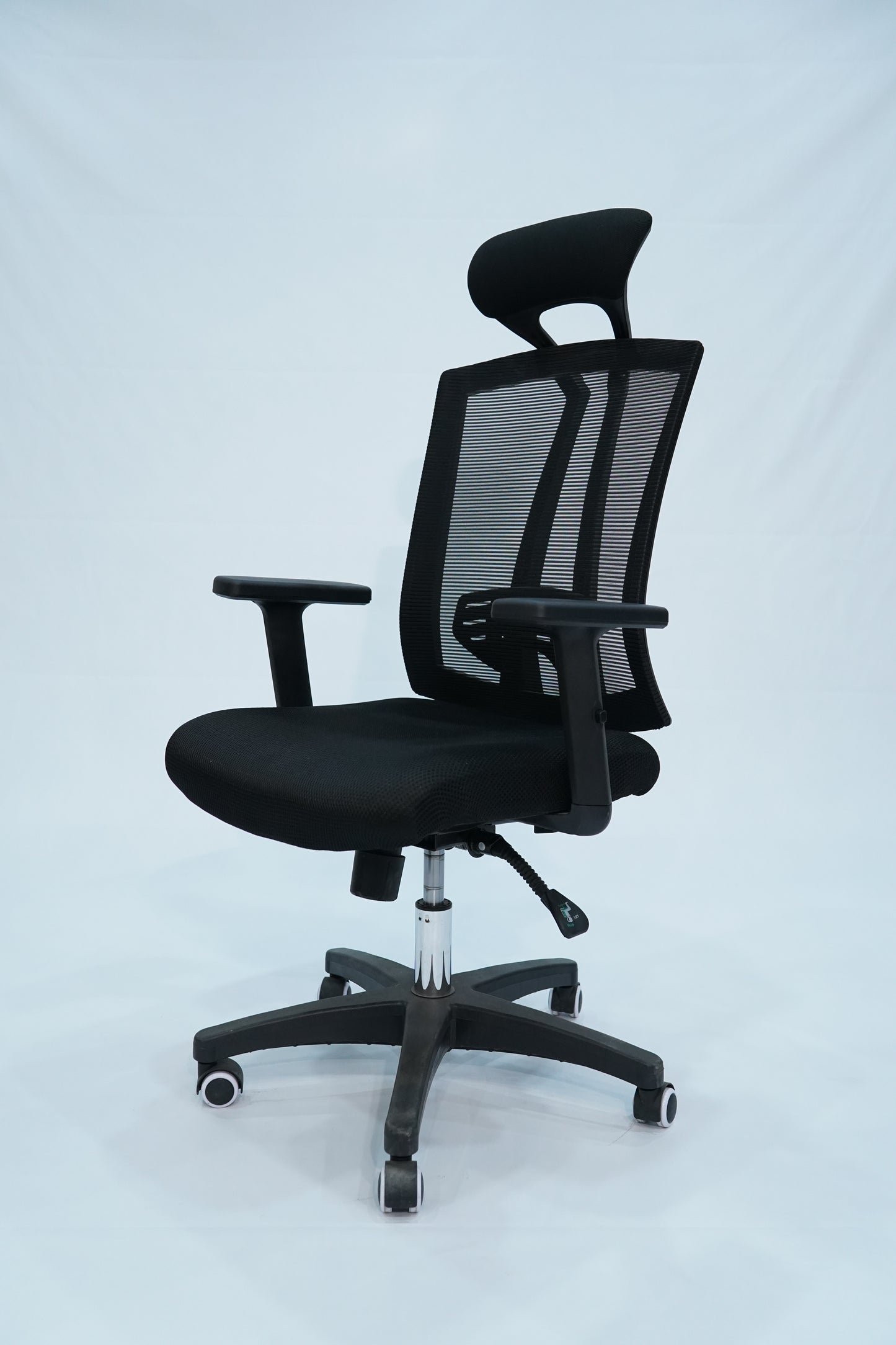 Revolving Net Mesh Chair