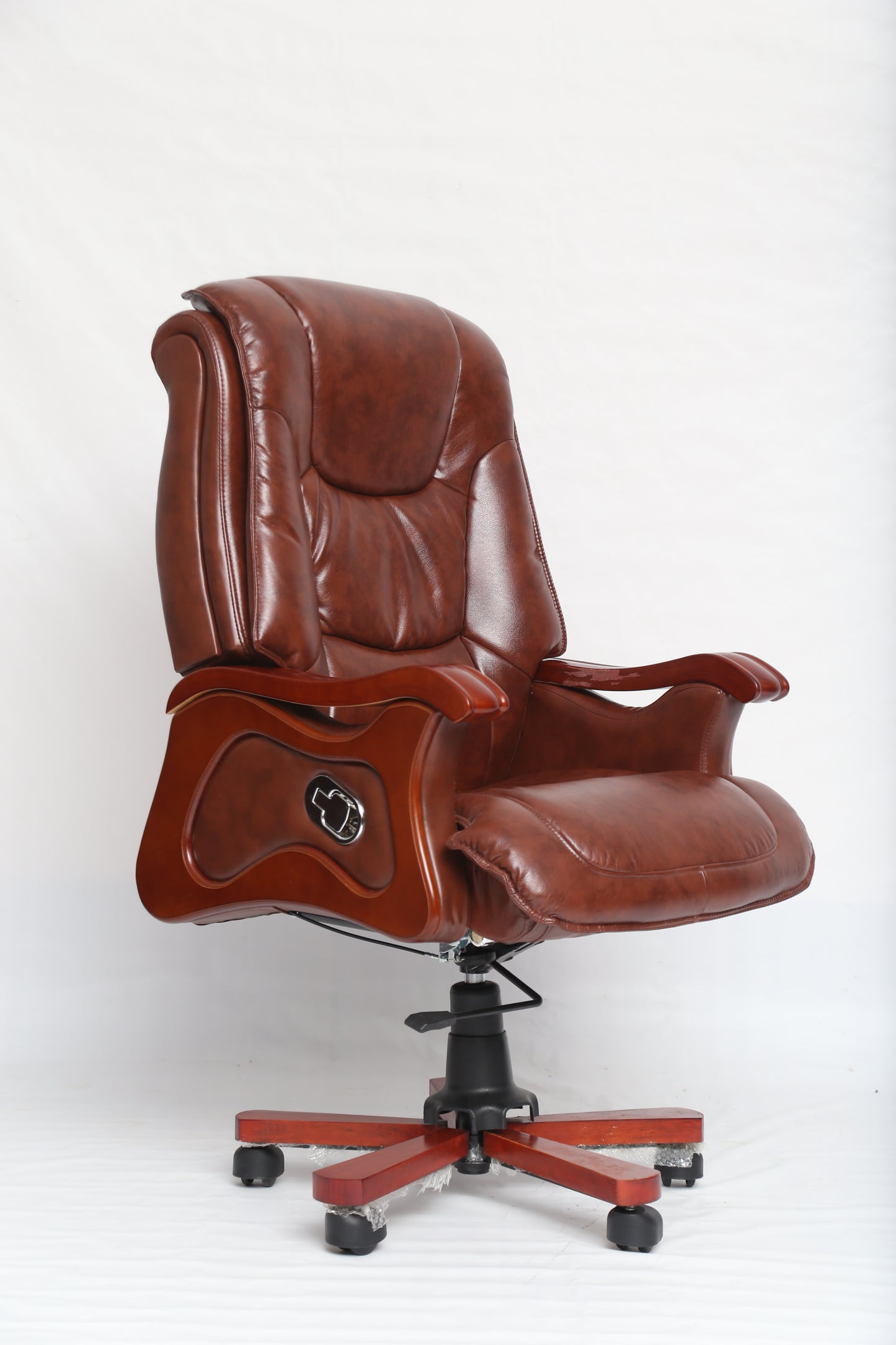 Executive Recliner Chair in Brown Leather with Ergonomic Comfort