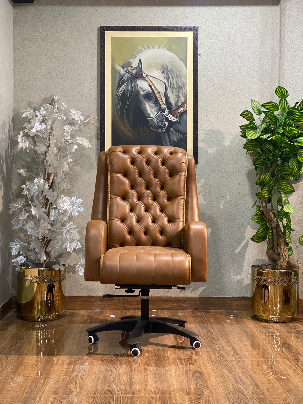 Master Executive Revolving Chair